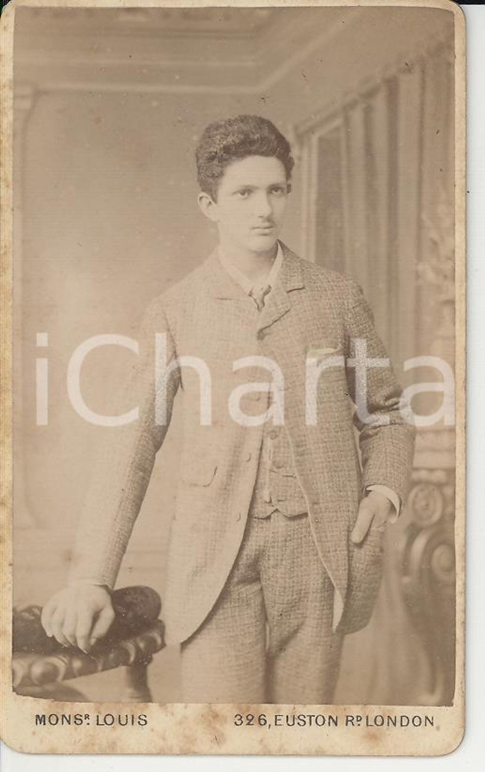 Fotografia d epoca originale 1890 ca LONDON Famiglia DELLA CASA Ritratto di adolescente Foto LOUIS CDV 1