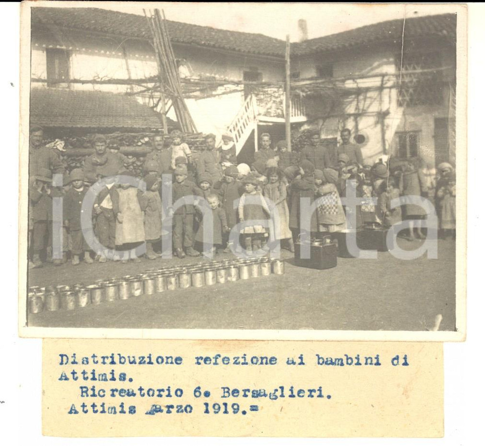Fotografia d epoca originale 1919 ATTIMIS Ricreatorio 6° Bersaglieri  Refezione ai bambini Foto DANNEGGIATA 1