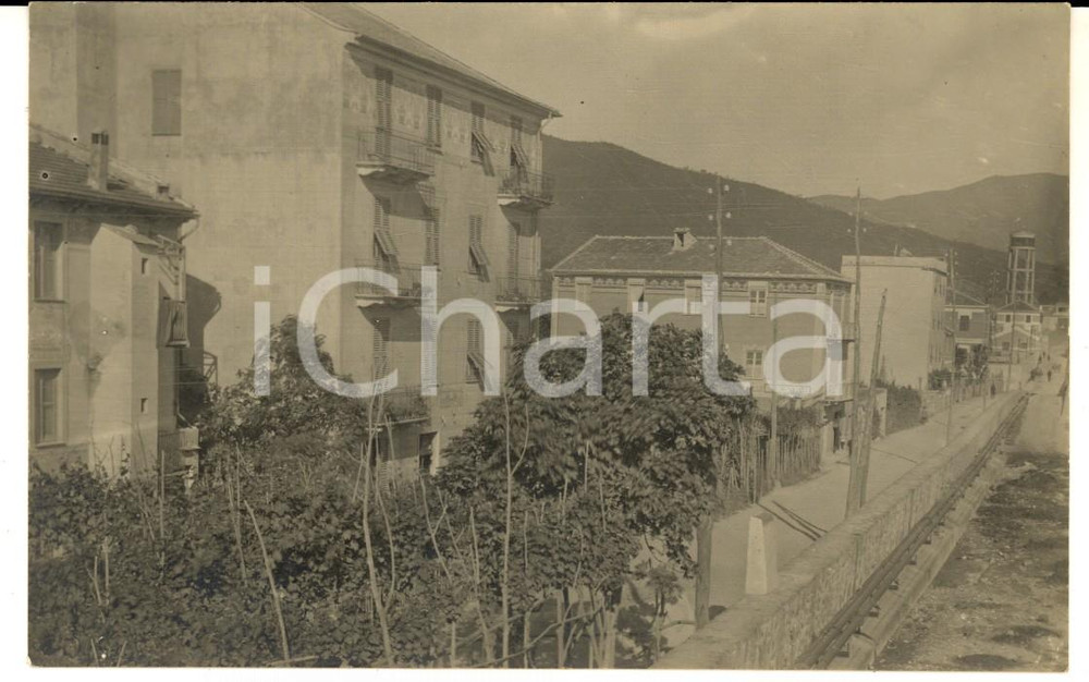 Fotografia d epoca originale 1930 ca VALLEGGIA / QUILIANO Veduta del paese  Foto cartolina VINTAGE 1