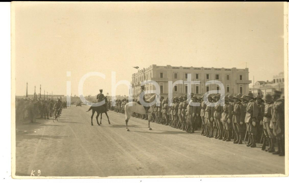 Fotografia d epoca originale 1926 TRIPOLI Truppe coloniali attendono l arrivo di Mussolini  Foto cartolina 1
