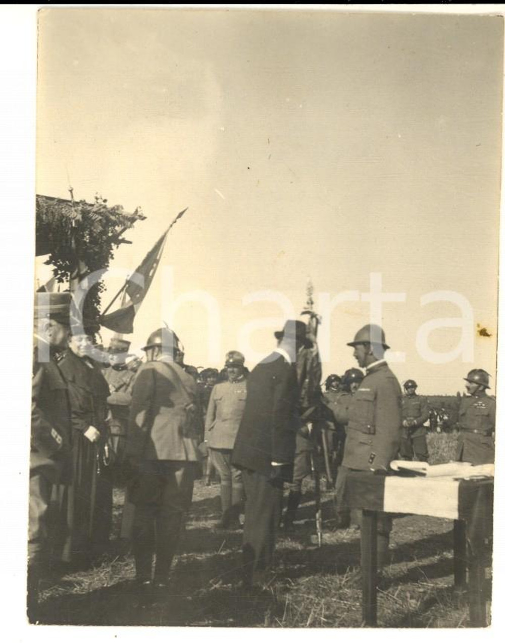 Fotografia d epoca originale 1918 WW1 BUSSOLENGO Guglielmo PECORI GIRALDI a cerimonia BERSAGLIERI Foto 8x10 1