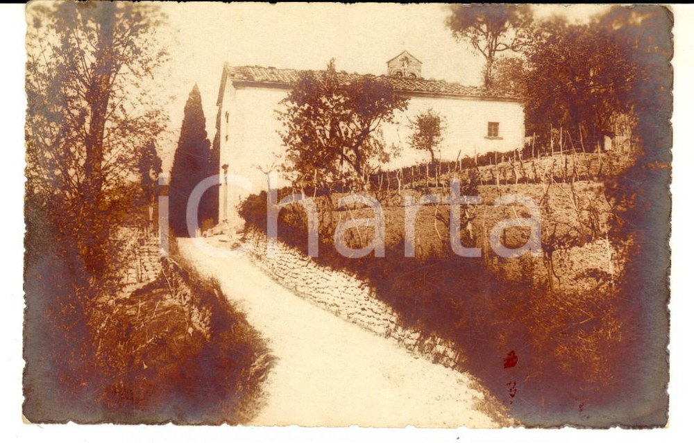 Fotografia d epoca originale 1927 MONFERRATO Un antica chiesetta in collina Foto cartolina VINTAGE FP VG 1
