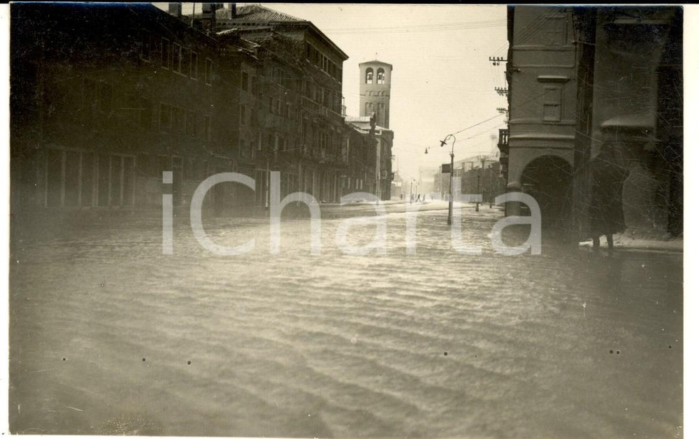 Fotografia d epoca originale 1950 ca CHIOGGIA Veduta della cittÃ  allagata  Foto cartolina BONIVENTO 1