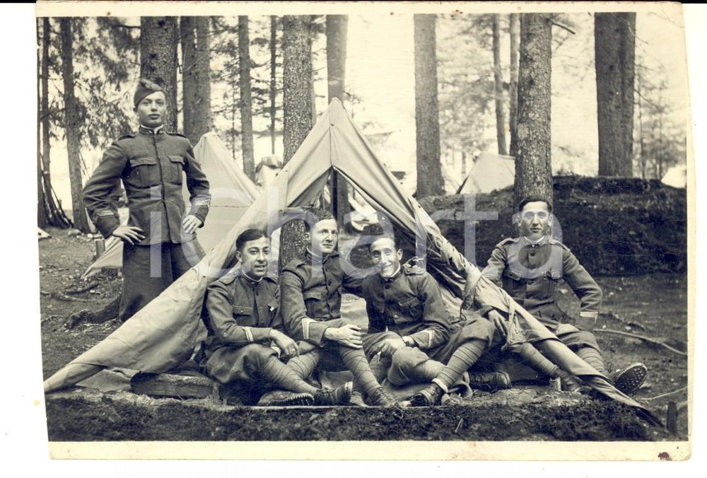 Fotografia d epoca originale 1929 ITALIA REGIO ESERCITO Militari di fanteria in accampamento  Foto cartolina 1