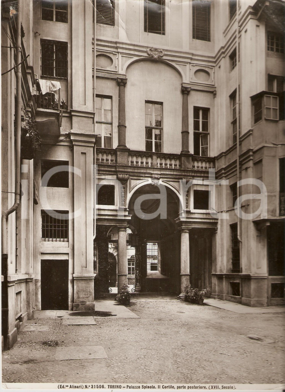 Fotografia d epoca originale 1950 ca TORINO Palazzo Spinola  Cortile interno Foto artistica ALINARI 20x25 1
