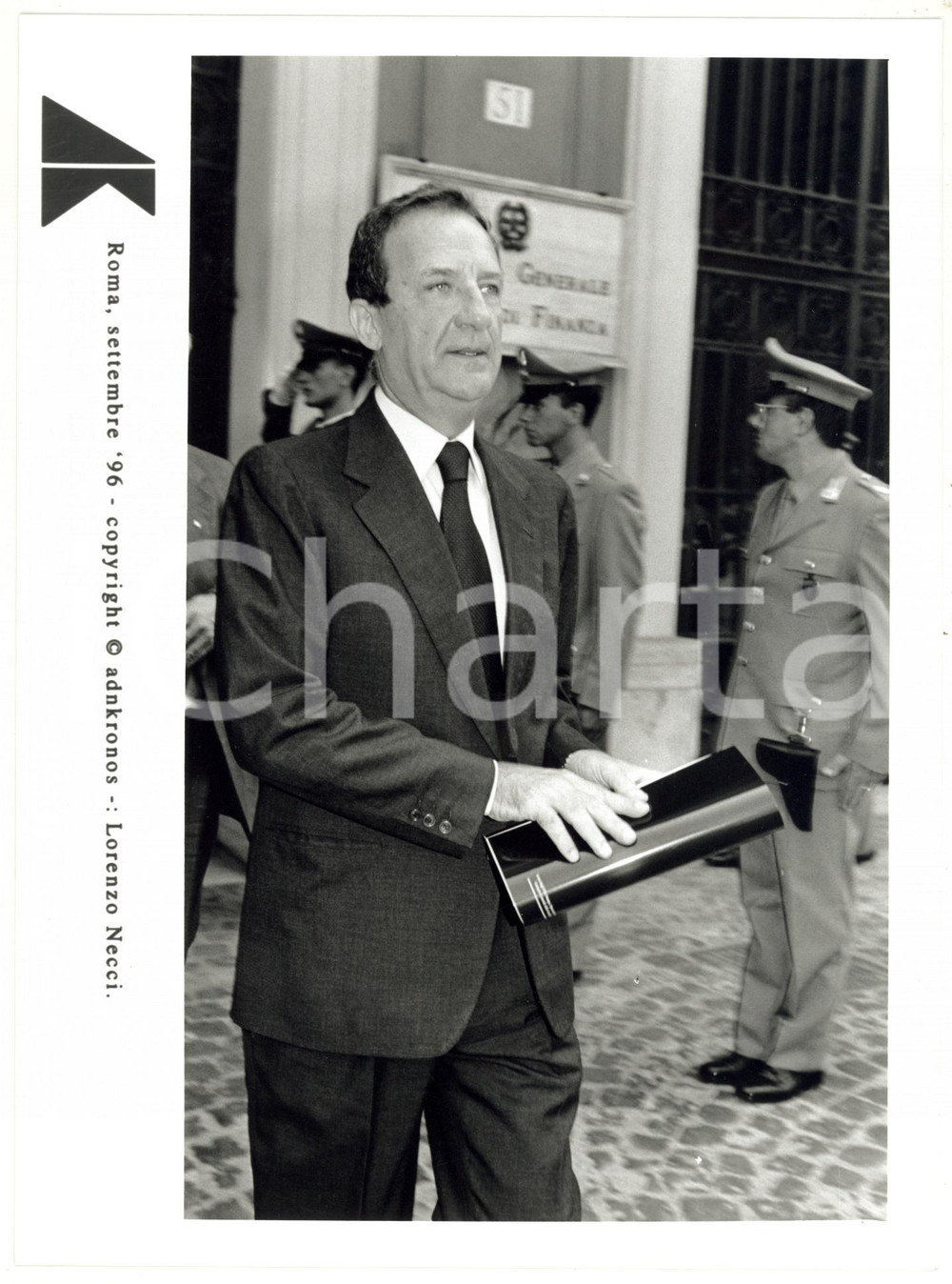 Fotografia d epoca originale 1996 ROMA Ritratto di Lorenzo NECCI amministratore Ferrovie dello Stato Foto 1