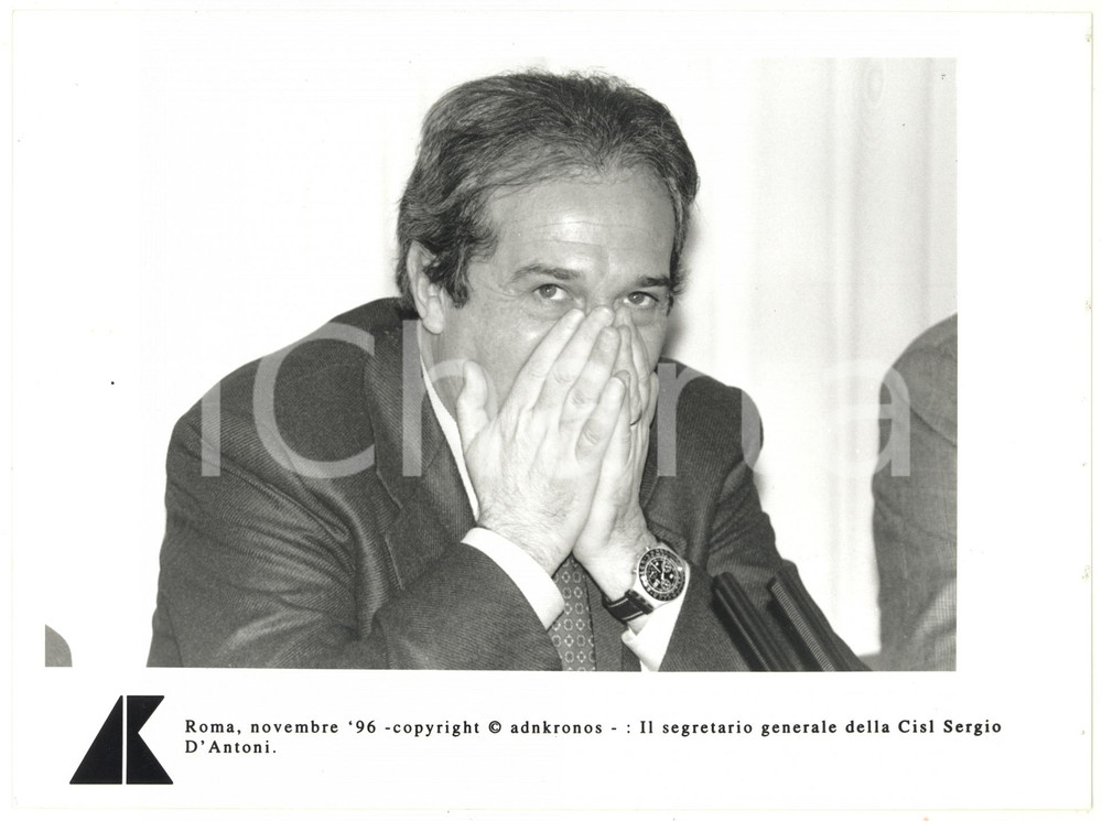 Fotografia d epoca originale 1996 ROMA Sergio D ANTONI segretario CISL preoccupato Foto 24x17 cm 1