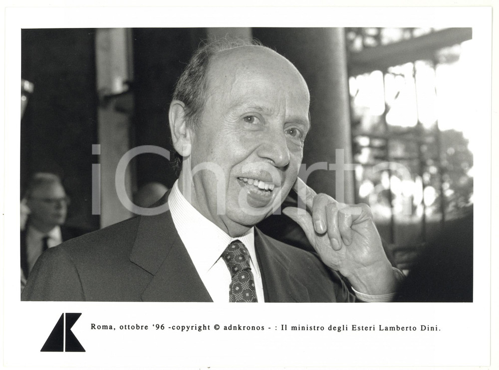 Fotografia d epoca originale 1996 ROMA Il ministro degli Esteri Lamberto DINI sorride al fotografo FOTO 24x17 1