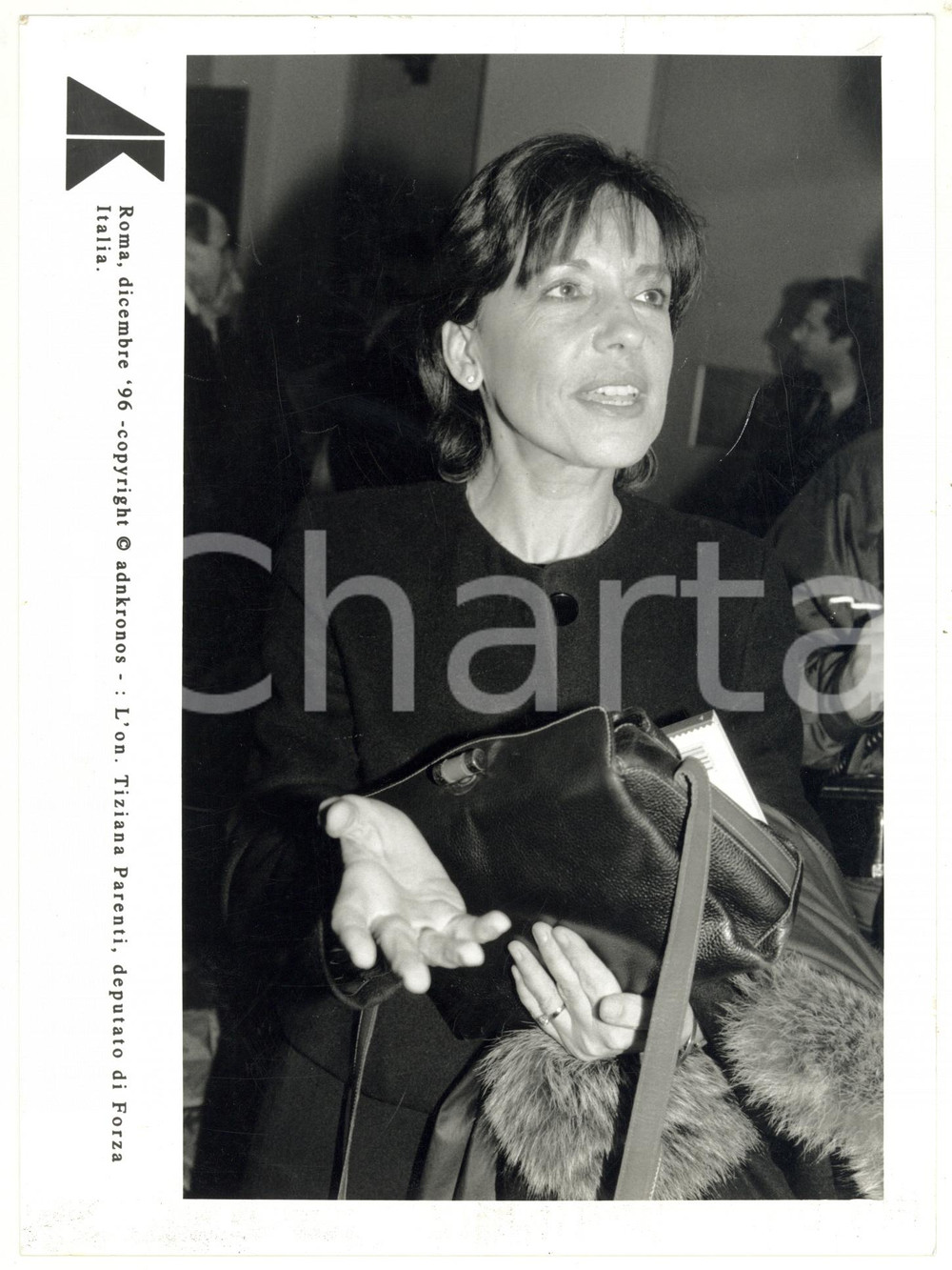Fotografia d epoca originale 1996 ROMA Ritratto di Tiziana PARENTI deputato di FORZA ITALIA  Foto 17x24 cm 1