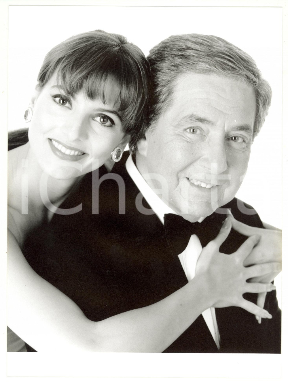 Fotografia d epoca originale 1995 MEDIASET Canale 5  LA CORRIDA Corrado MANTONI con Miriana TREVISAN Foto 1