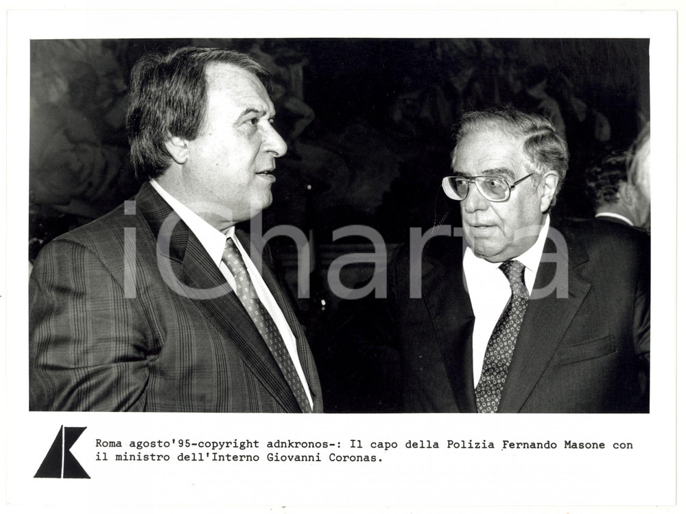 Fotografia d epoca originale 1995 ROMA Fernando MASONE con Giovanni Rinaldo CORONAS  Foto 24x17 cm 1