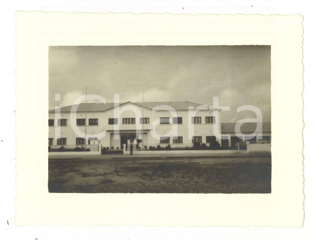 Fotografia d epoca originale 1958 NAMPULA MOZAMBICO Edificio do Comando do R. I.  Foto VINTAGE 12x9 cm 1