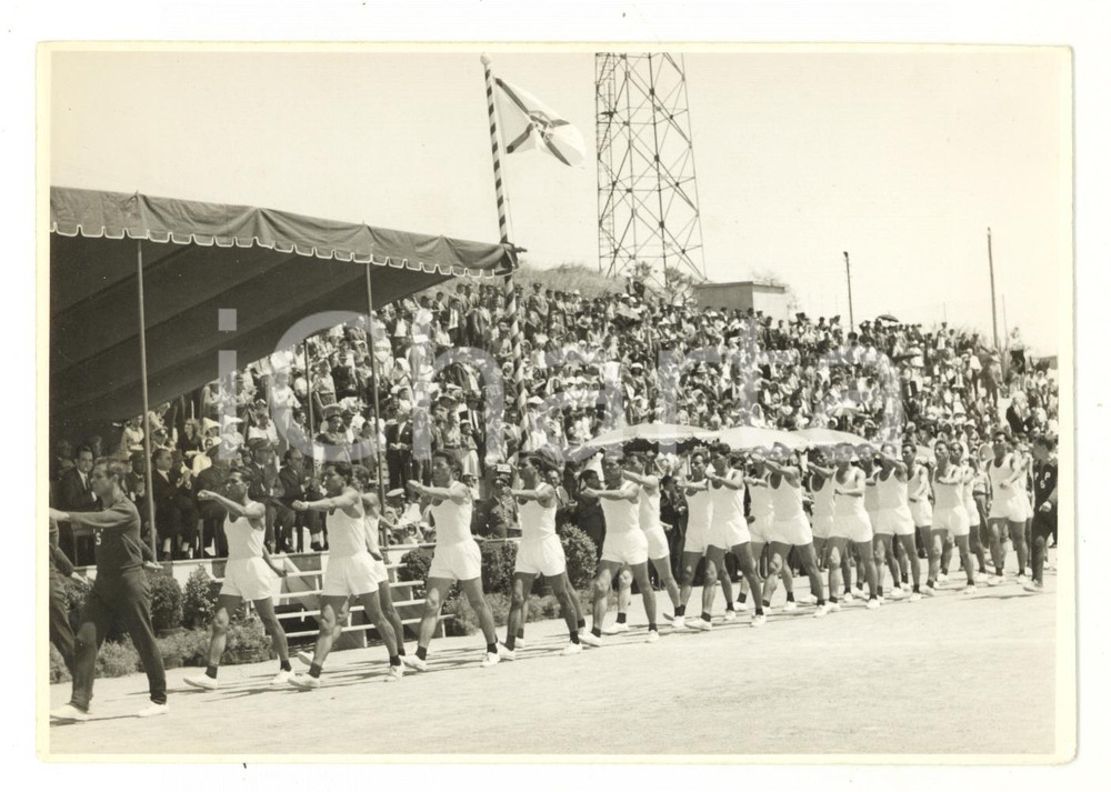 Fotografia d epoca originale 1960 ca LISBOA Policia de SeguranÃ§a PÃºblica  Parata atletica Foto 16x11 cm 1