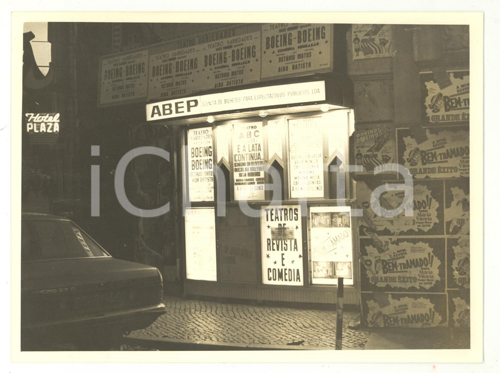 Fotografia d epoca originale 1982 LISBOA AgÃªncia ABEP e sinal do hotel Plaza REAL PHOTO cm 24 x 17,5 1