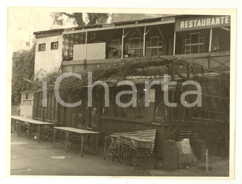 Fotografia d epoca originale 1970 ca LISBOA DESAPARECIDA Un ristorante in rovina  Foto VINTAGE 24x18 cm 1