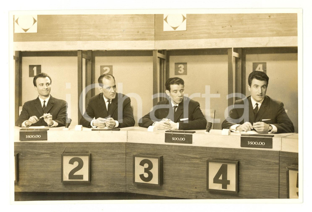 Fotografia d epoca originale 1963 TELEVISÃƒO PORTUGAL  PASSA PALAVRA  I concorrenti Foto 18x13 cm 1