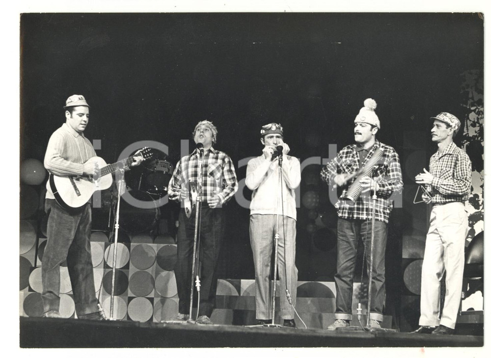 Fotografia d epoca originale 1969 TELEVISÃƒO PORTUGAL  ZIPZIP  Gruppo Os Cabindas Foto 18x13 cm 1