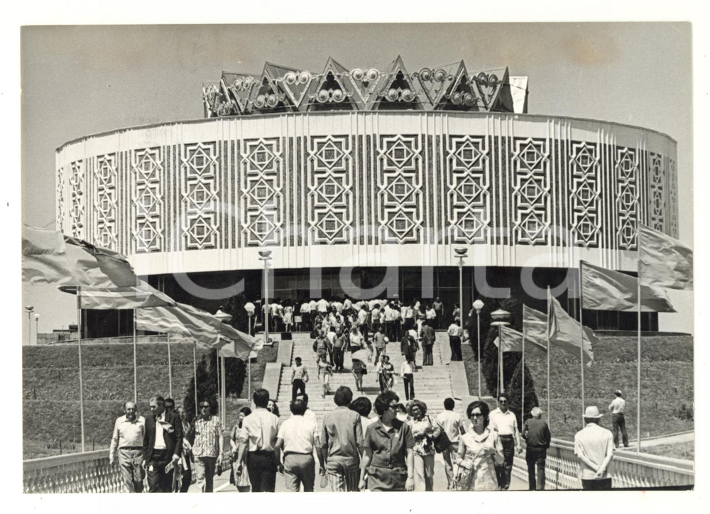 Fotografia d epoca originale 1976 TASHKENT UZBEKISTAN Inaugurazione Palazzo dell Amicizia tra i Popoli FOTO 1