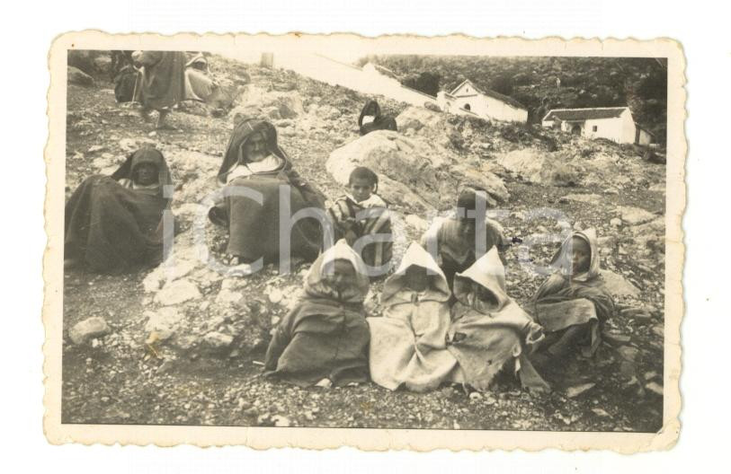 Fotografia d epoca originale 1936 CHAUEN MAROCCO Una famiglia tardizionale  Foto VINTAGE 9x6 cm 1
