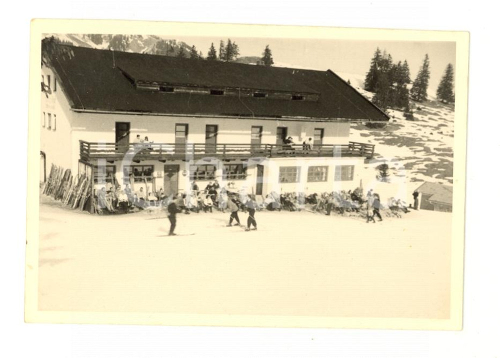Fotografia d epoca originale 1959 SUDELFELD GERMANY Una scuola di sci in attivitÃ   Foto VINTAGE 10x7 cm 1