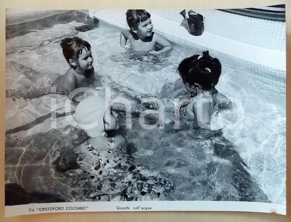 Fotografia d epoca originale 1950 ca ITALIA  T/N CRISTOFORO COLOMBO Bambini giocano nell acqua Foto 40x30 1