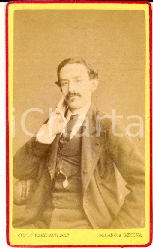 Fotografia d epoca originale 1877 MILANO Ritratto maschile in poltrona Foto Giulio ROSSI CDV 1
