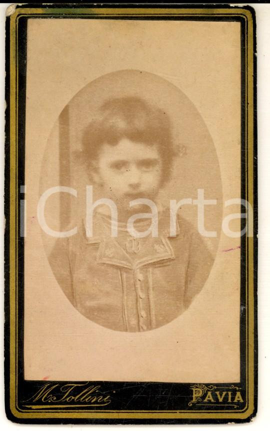 Fotografia d epoca originale 1880 ca PAVIA Ritratto bambino in abito da marinaretto  Foto Mario TOLLINI CDV 1