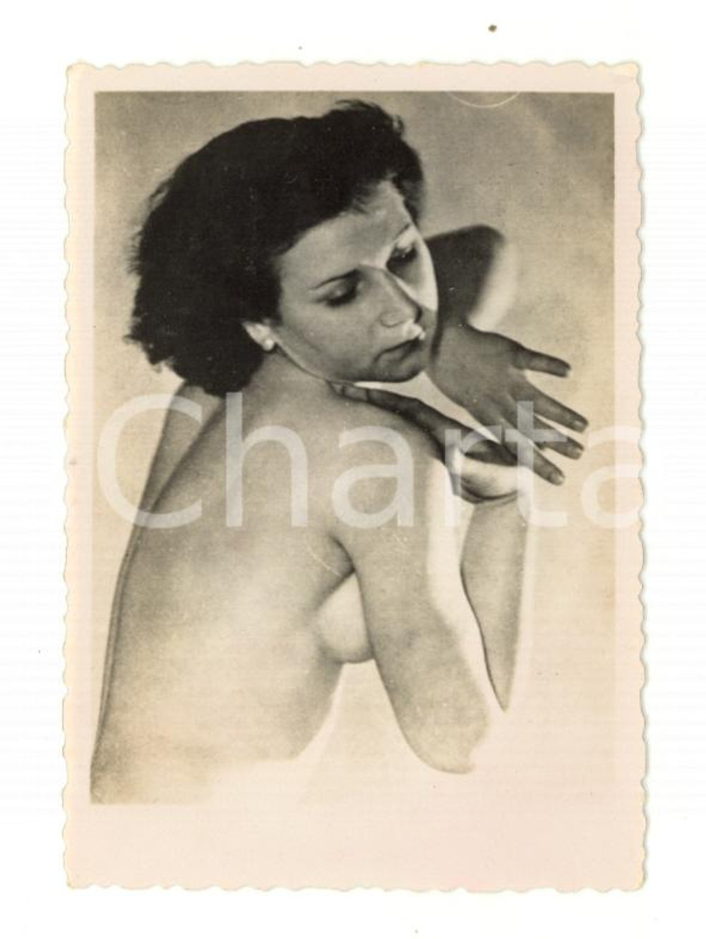 Fotografia d epoca originale 1940 ca GERMANY EROTICA VINTAGE Naked woman on her back  Photo 6x9 cm 1