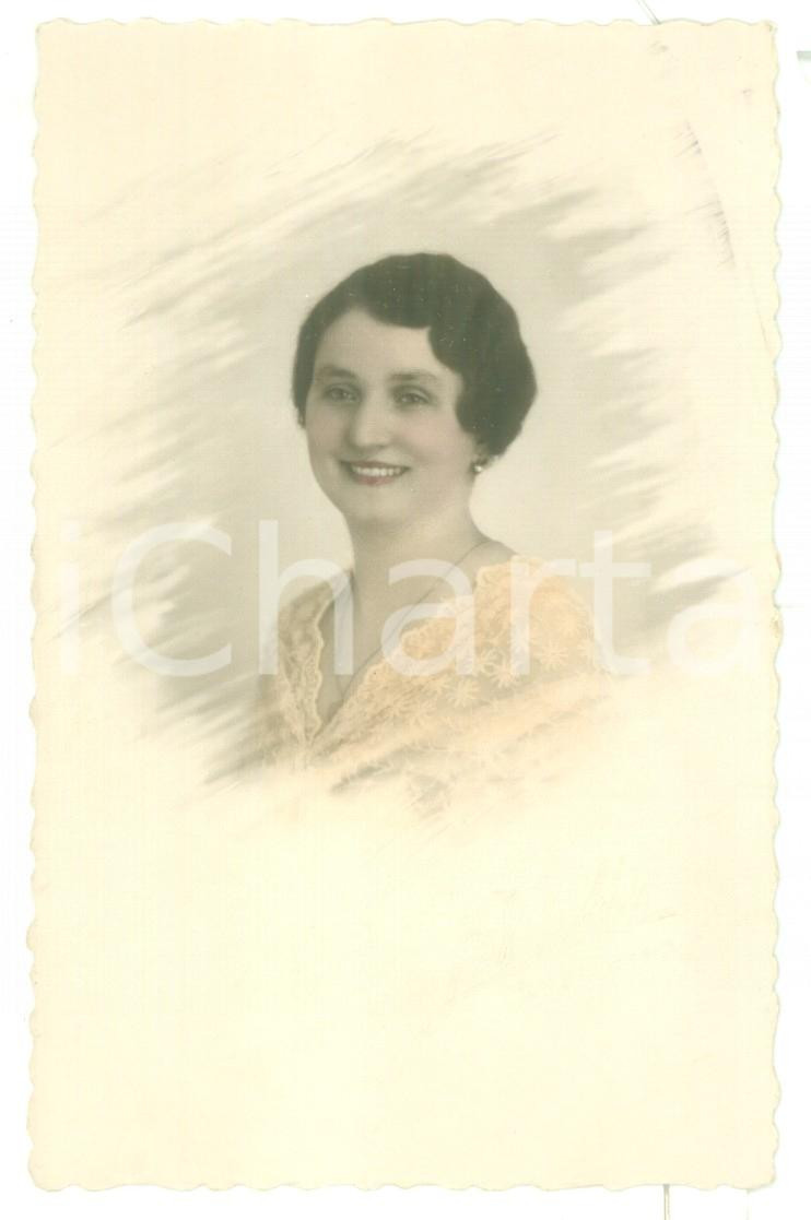 Fotografia d epoca originale 1935 LIVORNO Ritratto di giovane donna  Foto cartolina L. BETTI VINTAGE 1