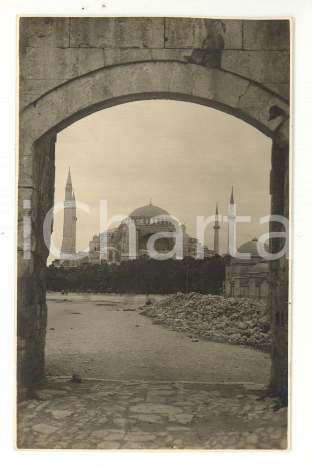 Fotografia d epoca originale 1930 ca ISTANBUL Veduta della Basilica di SANTA SOFIA  Foto cartolina VINTAGE 1