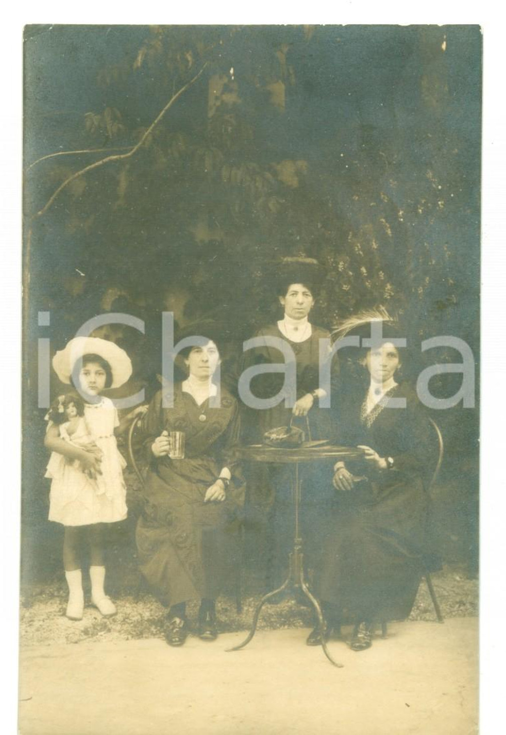 Fotografia d epoca originale 1921 MONTECATINI TERME Ritratto di tre sorella con figlia bambina Foto VINTAGE 1