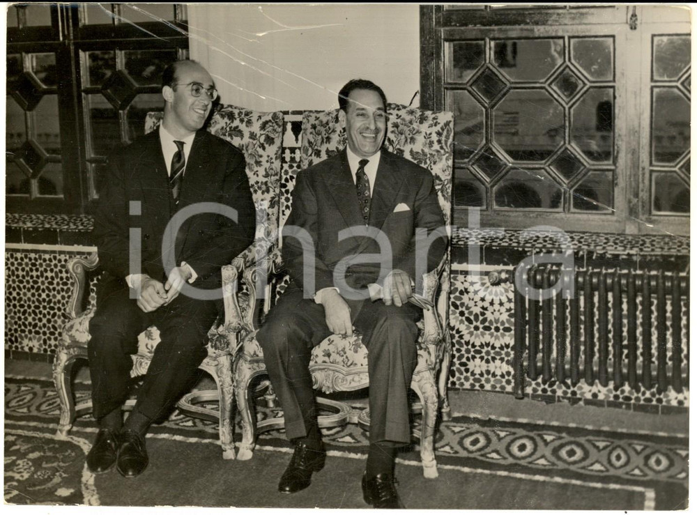 Fotografia d epoca originale 1959 RABAT Ferhat ABBAS e Abdelhamid MEHRI in attesa del re Foto DANNEGGIATA 1
