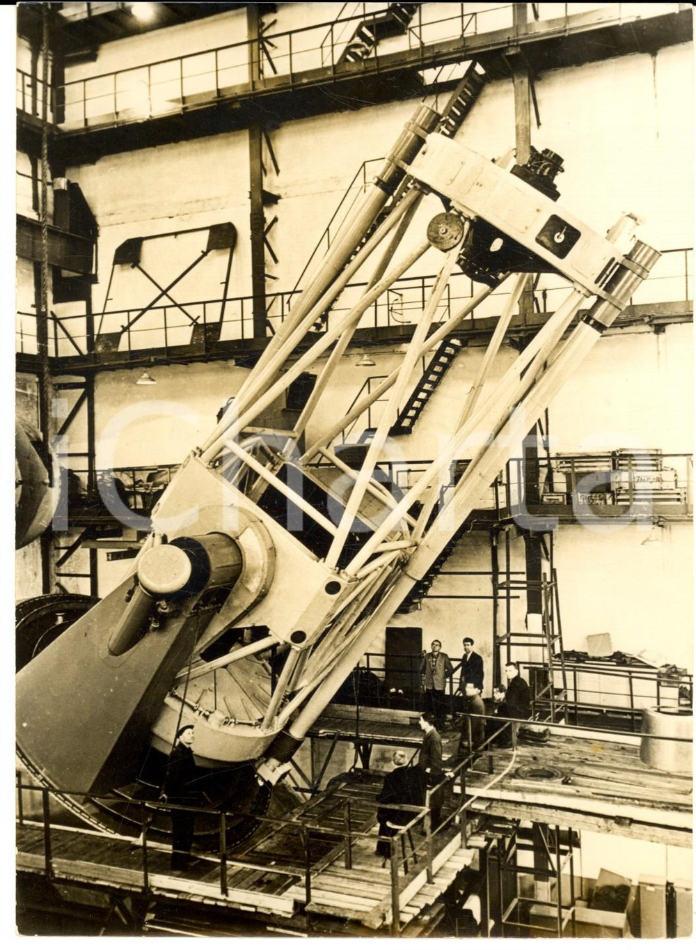 Fotografia d epoca originale 1959 OSSERVATORIO DI CRIMEA UCRAINA Il nuovo telescopio gigante  Foto 13x18 1