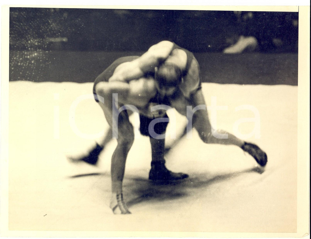 Fotografia d epoca originale 1932 LOS ANGELES GrecoRoman wrestling  Vajno KAJANDER Ercole GALLEGATI  Photo 1