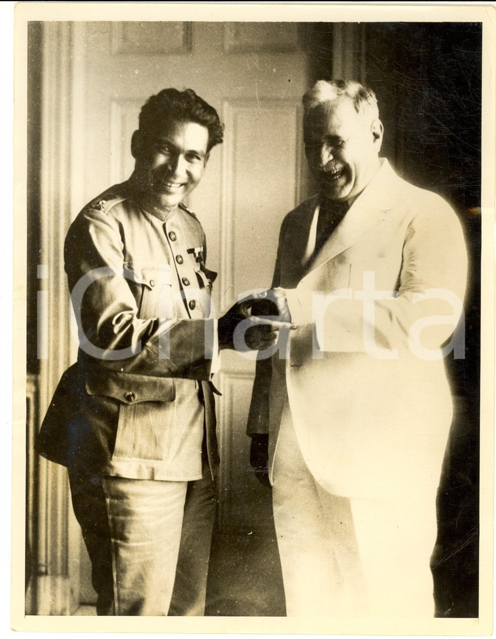Fotografia d epoca originale 1935 ca CUBA Ritratto di Fulgencio BATISTA durante un incontro  Foto 18x24 cm 1