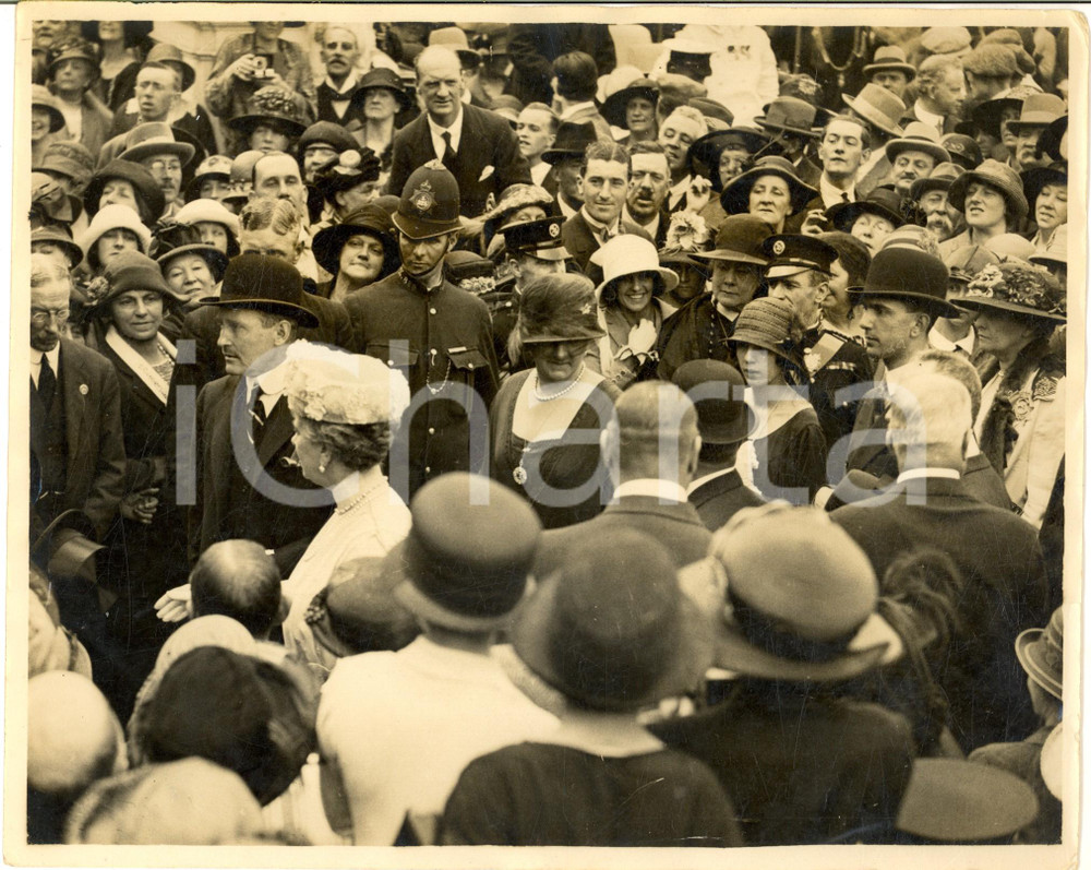 Fotografia d epoca originale 1935 ca WEMBLEY Maria JosÃ© e Umberto di Savoia con principe Arthur of Connaught 1