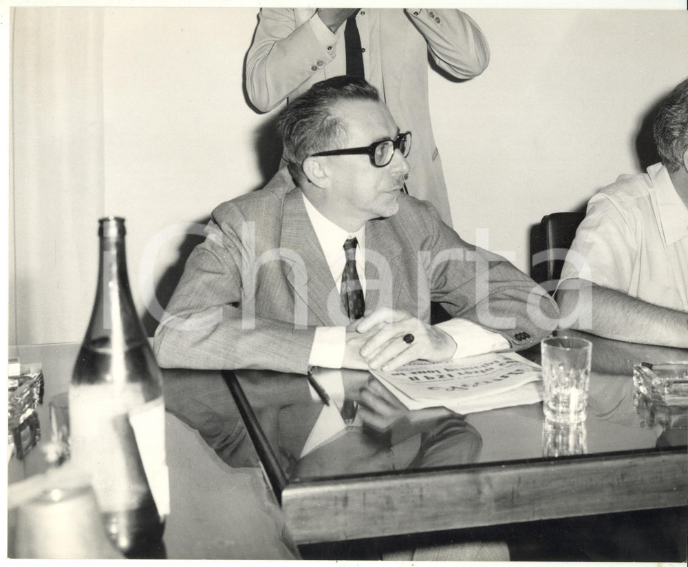 Fotografia d epoca originale 1965 ca ROMA Giovanni PIERACCINI durante congresso PSI Foto 25x20 cm 1