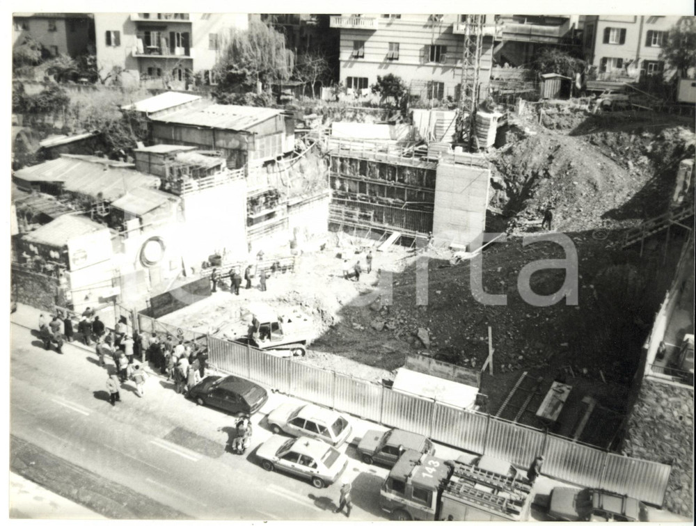 Fotografia d epoca originale 1993 GENOVA Operai a lavoro in cantiere Foto VINTAGE 24x18 cm 1