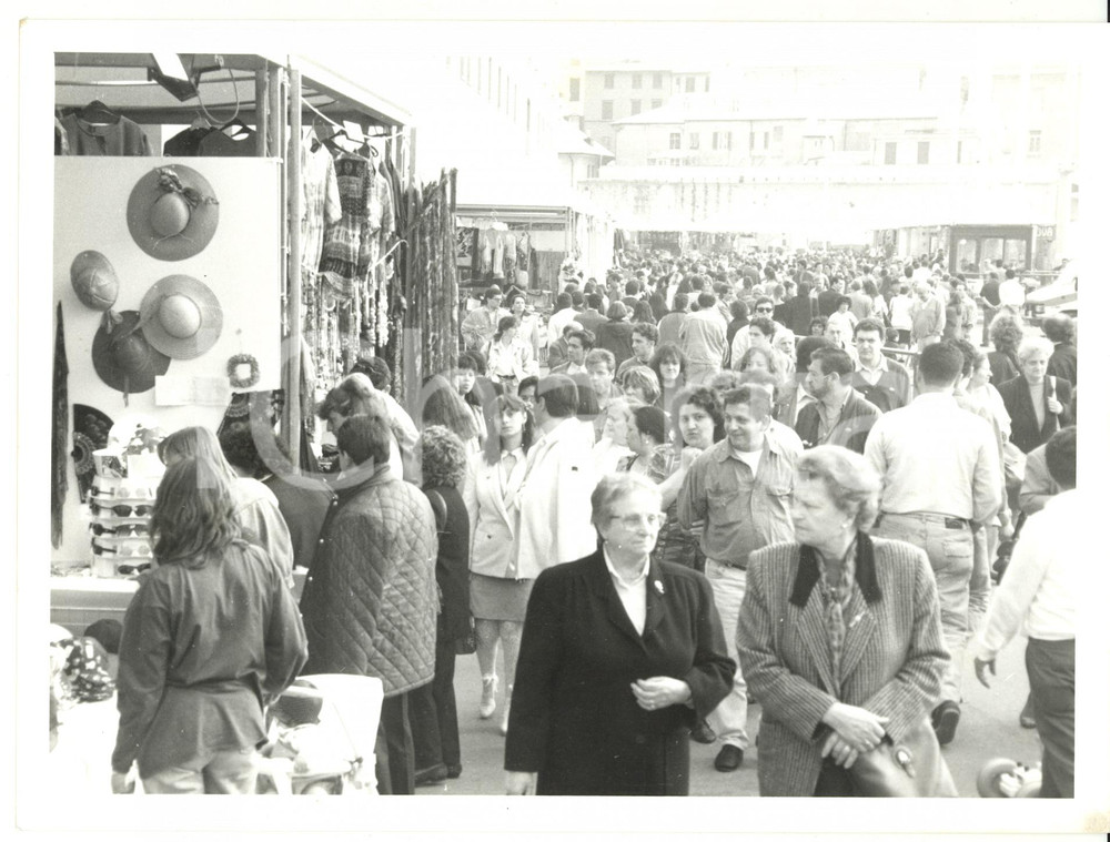 Fotografia d epoca originale 1994 GENOVA Festa dell UnitÃ  all EXPO Foto VINTAGE 24x18 cm 1