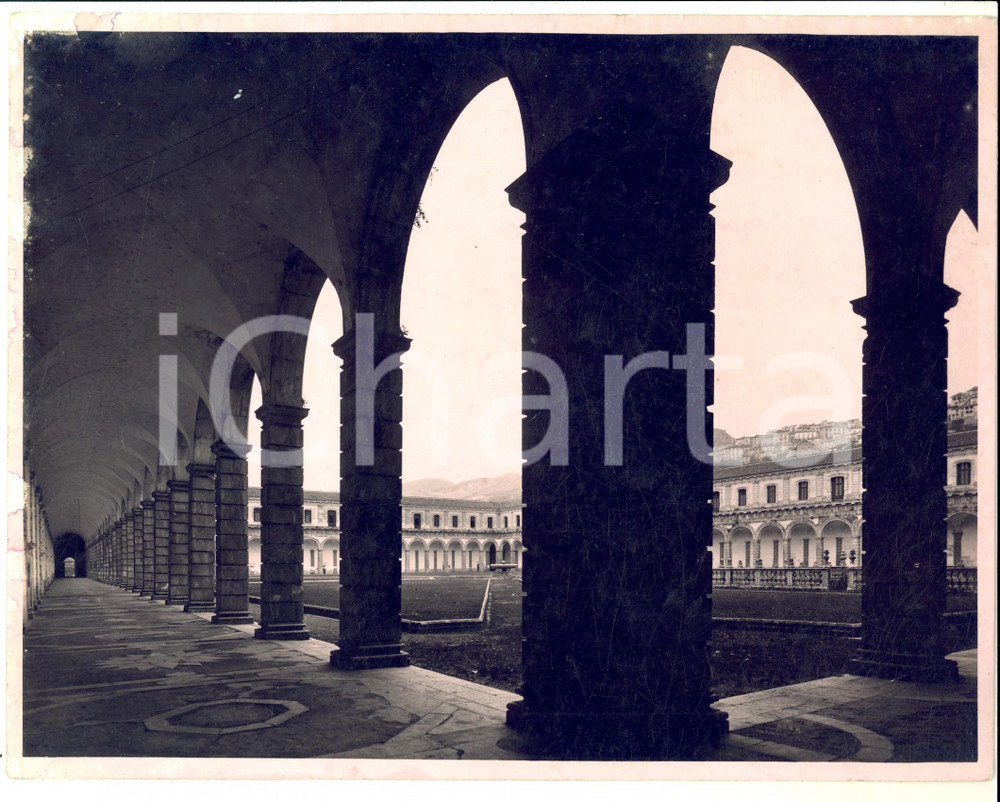 Fotografia d epoca originale 1930 ca CERTOSA DI PADULA SA Veduta del chiostro  Foto SAMARITANI 27x22 cm 1