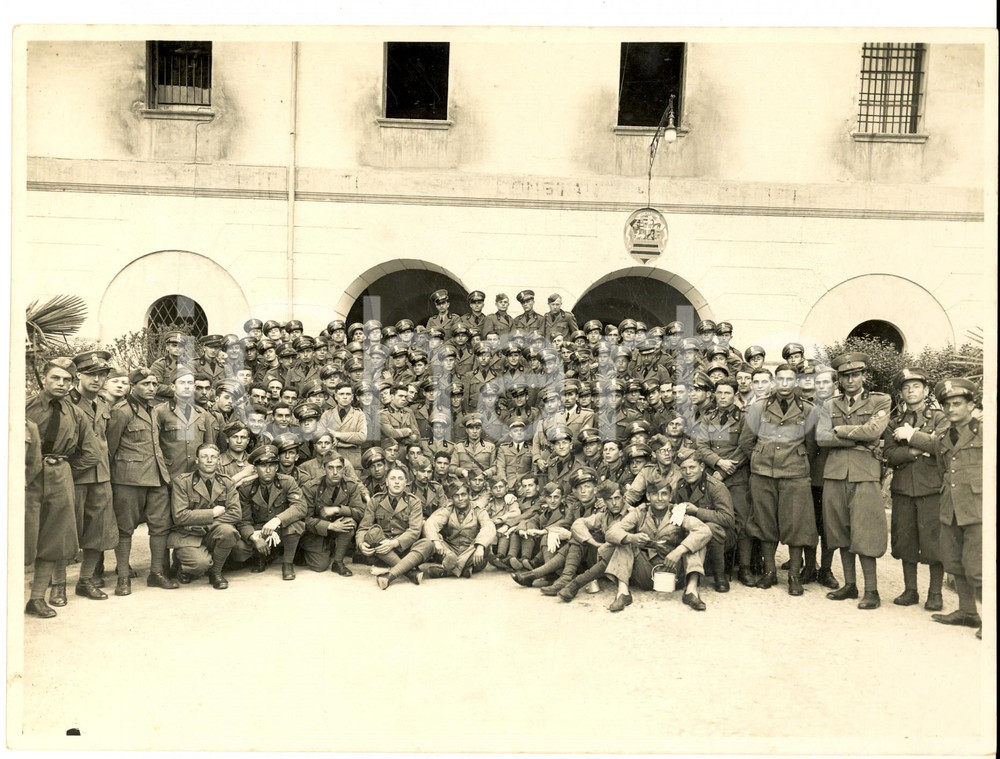 Fotografia d epoca originale 1935 MILANO Caserma  Reparto di fanteria  Brigata CUNEO  Foto Ernani COLOMBO 1