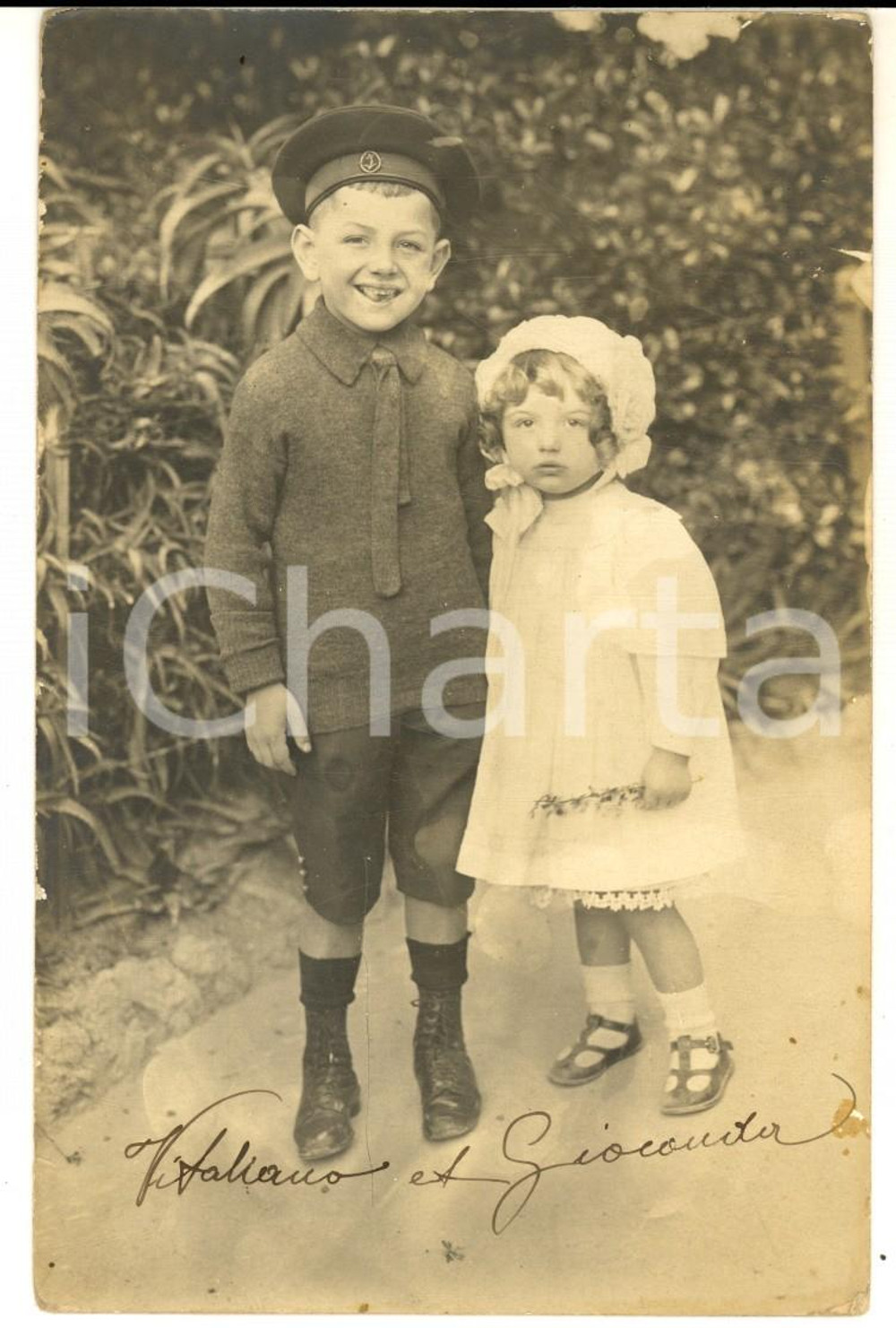 Fotografia d epoca originale 1920 ca ITALIA Ritratto dei fratellini Vitaliano e Gioconda  Foto cartolina 1