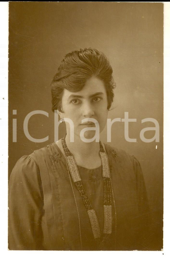 Fotografia d epoca originale 1919 ALASSIO SV Ritratto di Carlotta BEFFA  Foto cartolina PICCIONI 1