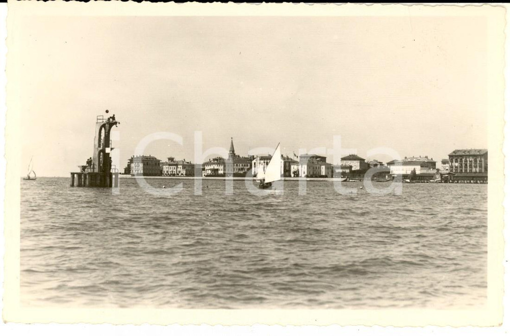 Fotografia d epoca originale 1930 ca ITALIA Veduta costiera con trampolino per tuffi  Foto DA STUDIARE 1
