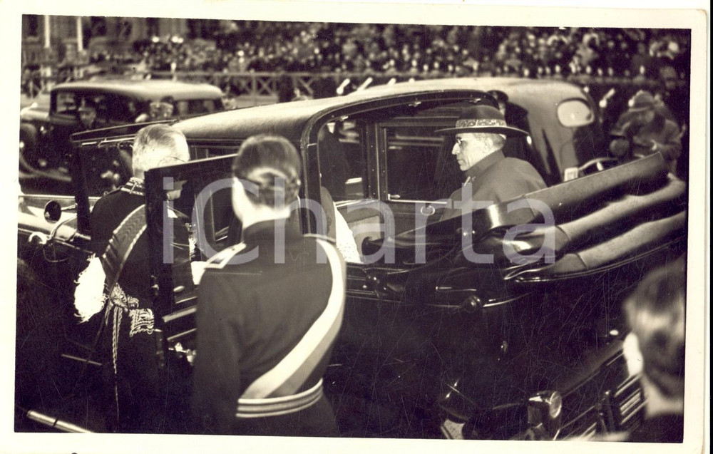 Fotografia d epoca originale 1939 ROMA Papa PIO XII si reca in automobile a S. Maria Maggiore   Foto 1