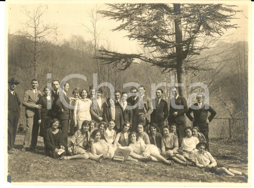 Fotografia d epoca originale 1935 ca AREA DI MACUGNAGA Gruppo di giovani escursionisti  Foto 15x12 cm 1