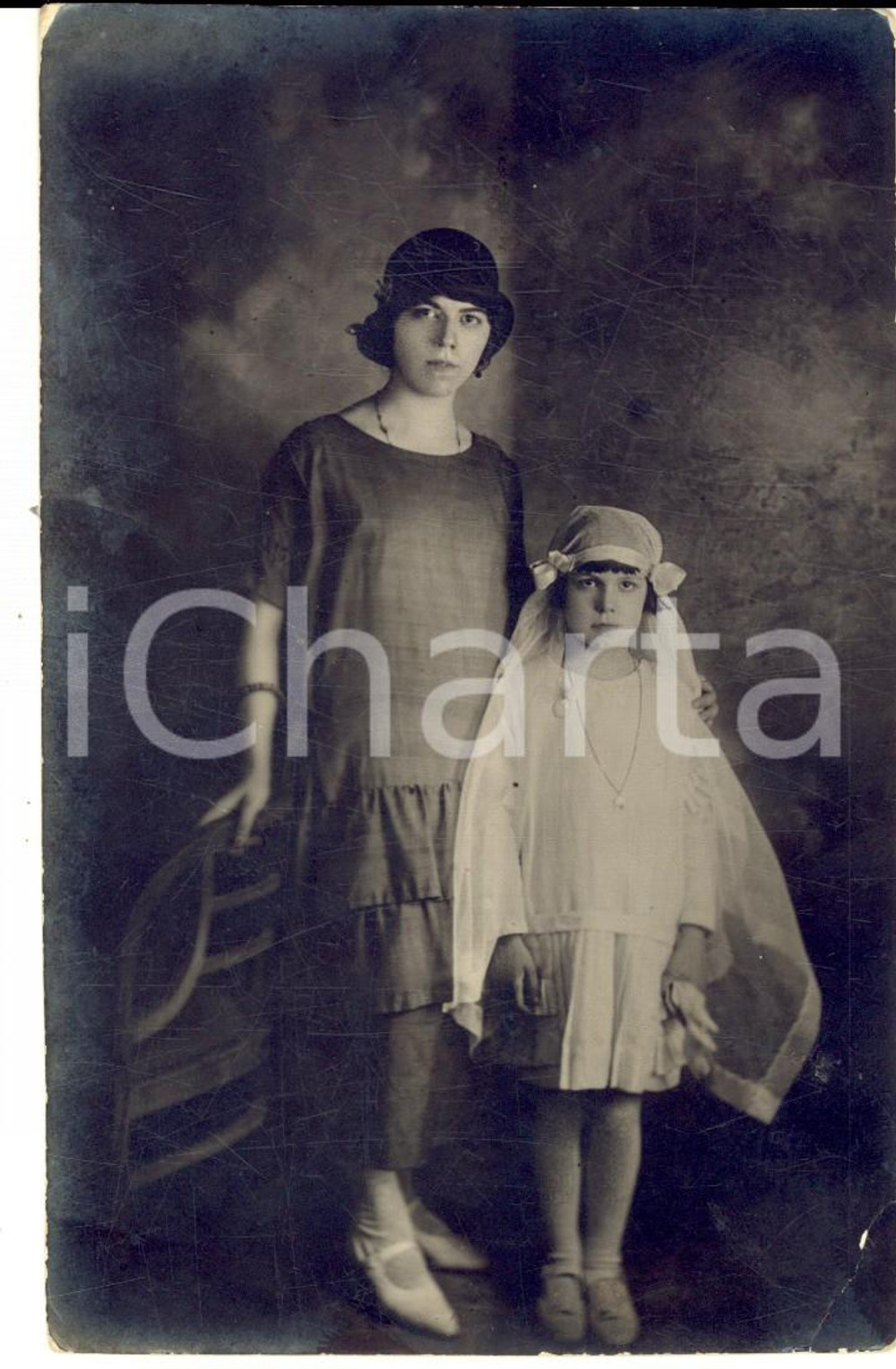 Fotografia d epoca originale 1925 SAVONA Bambina alla Prima Comunione con la madre  Foto cartolina 1