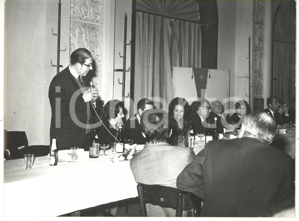 Fotografia d epoca originale 1990 ca GENOVA Cerimonia di premiazione 11 Fotografia VINTAGE 24x18 cm 1
