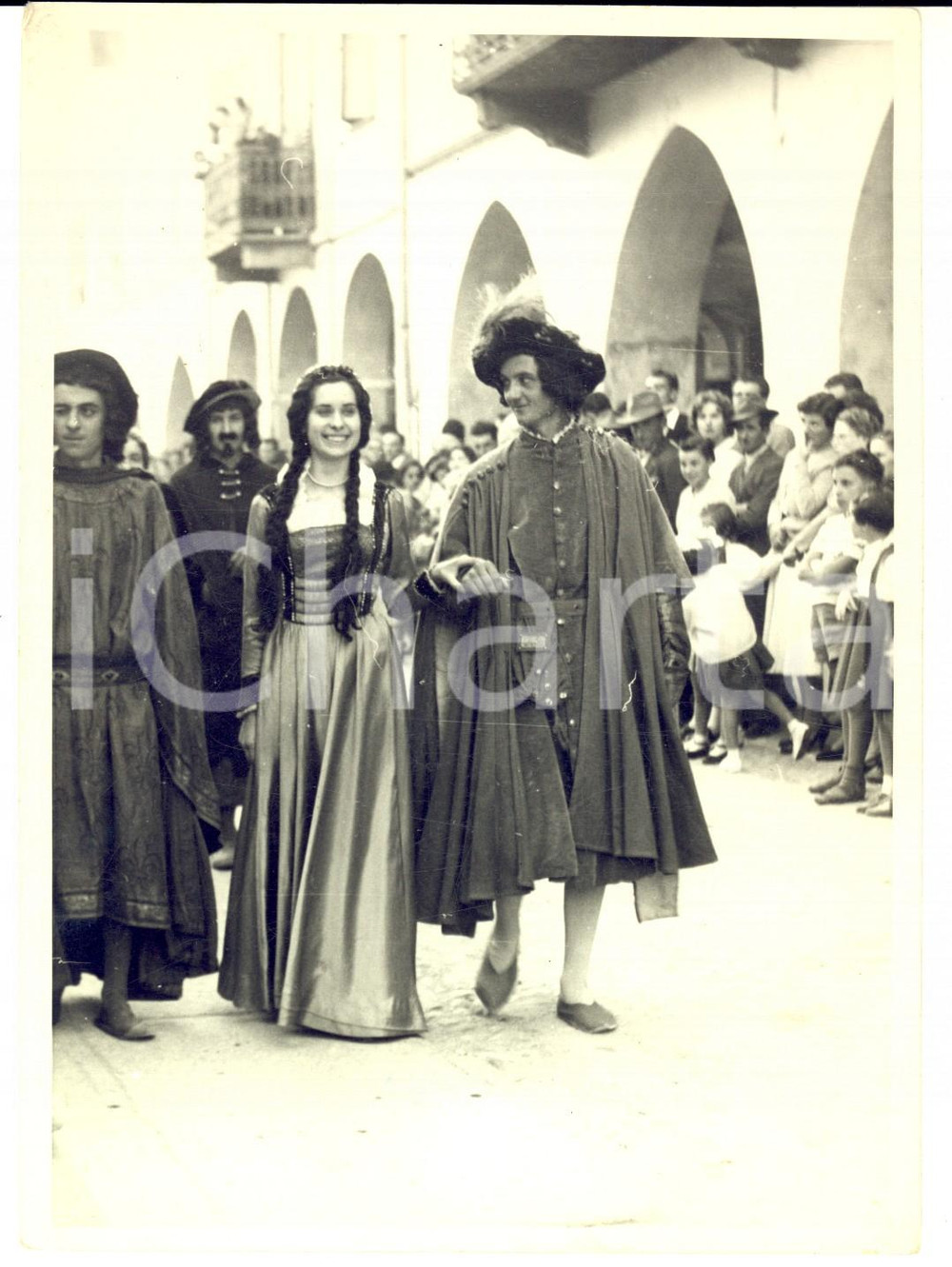 Fotografia d epoca originale 1955 ca PIEMONTE PALIO Sfilata in costume storico Foto VINTAGE 13x18 cm 1