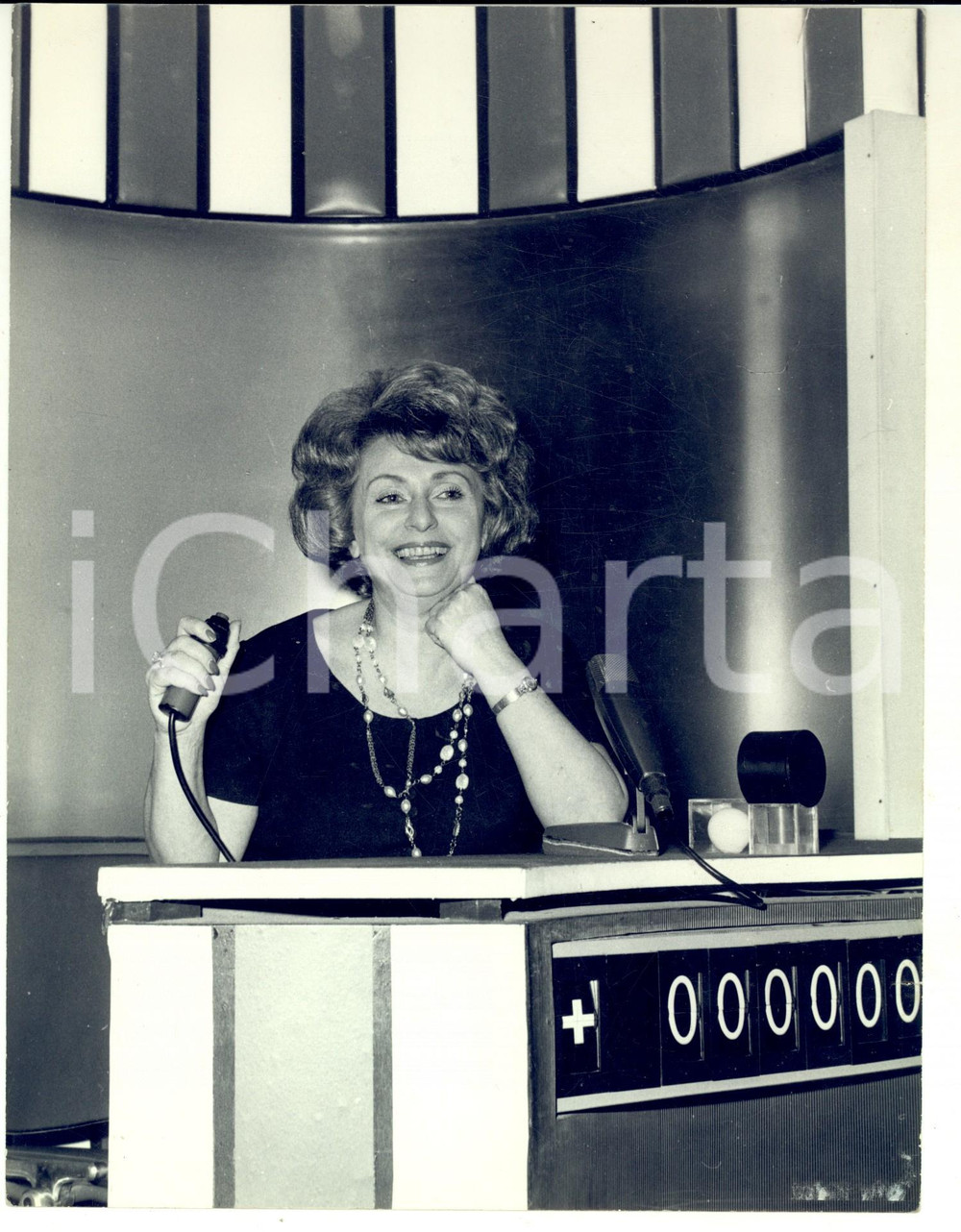 1970 ca RAI TV RISCHIATUTTO Anna Maria GAMBINERI nei panni di una concorrente